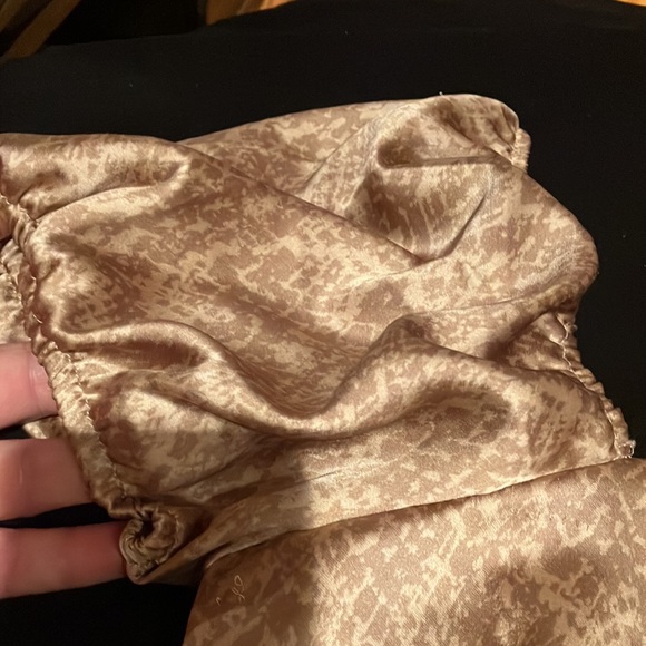 Crop top like golden Brown V SMALL stretch sleeves EUC-like brand new, zip back - Picture 2 of 5